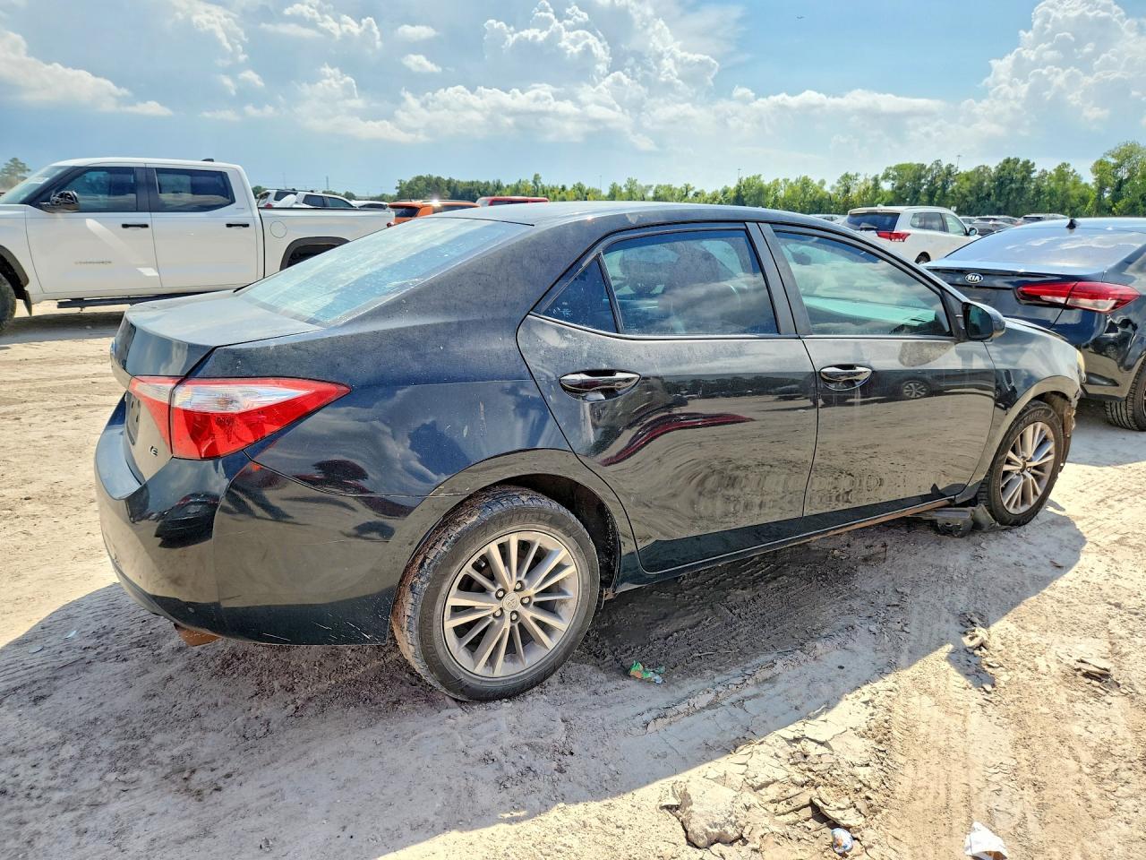 2015 Toyota Corolla Le Plus - Фото 3