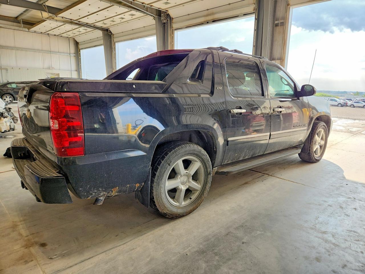 2012 Chevrolet Avalanche Ltz - Фото 3