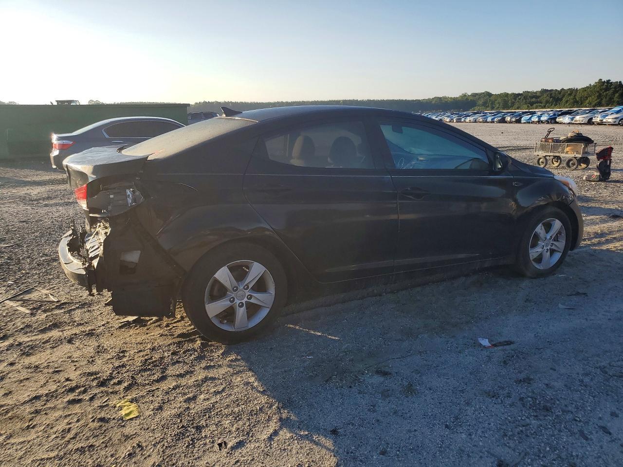 2013 Hyundai Elantra Gls - Image 3