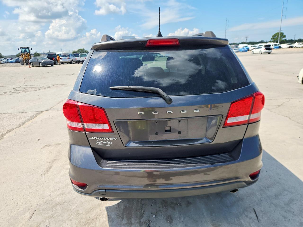 2018 Dodge Journey Sxt - Image 6