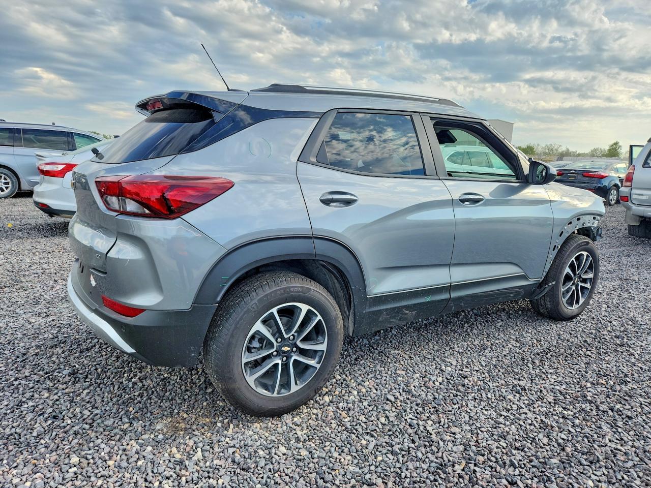 2024 Chevrolet Trailblazer Lt - Image 3