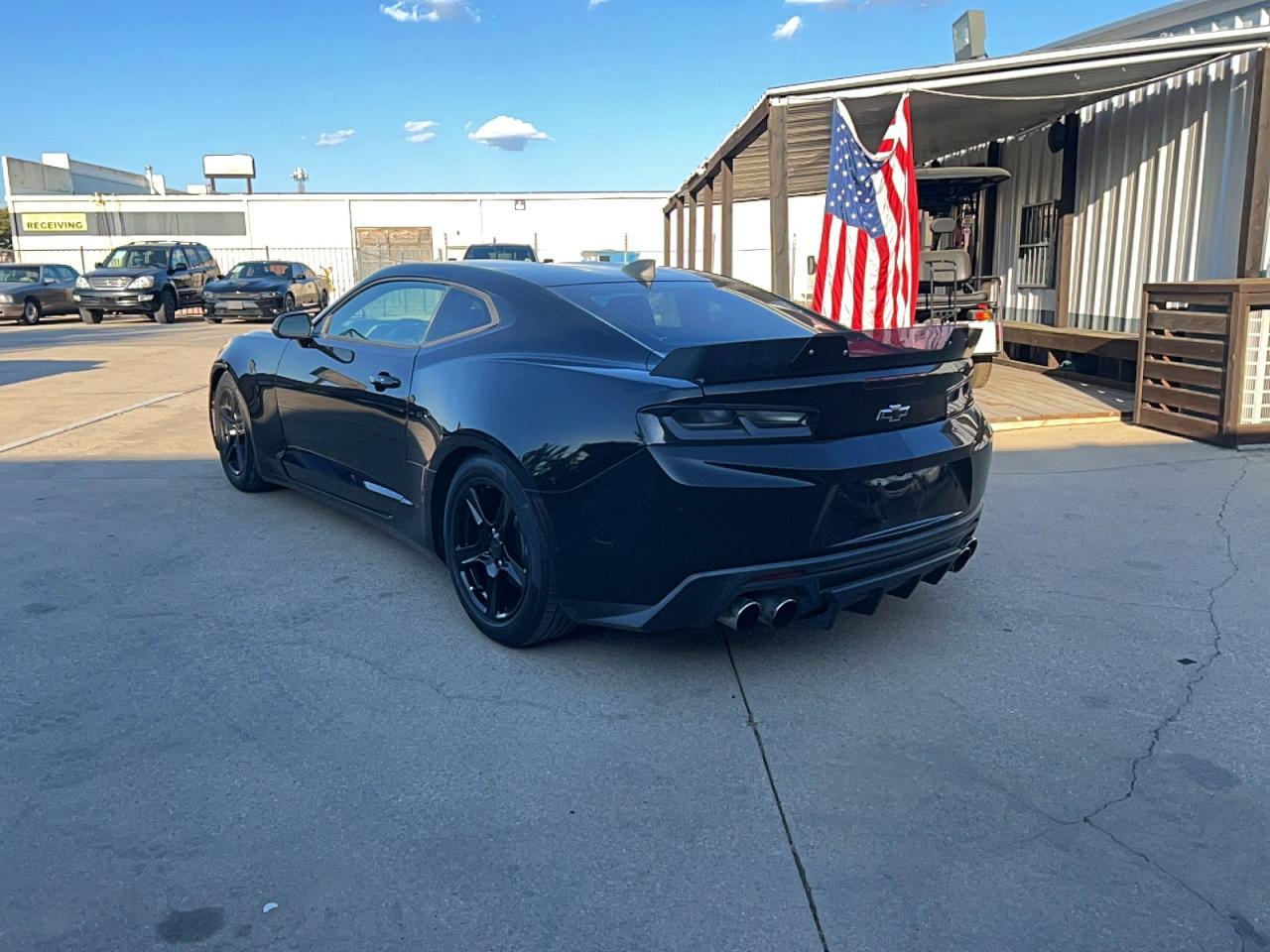 2017 Chevrolet Camaro Lt - Фото 3