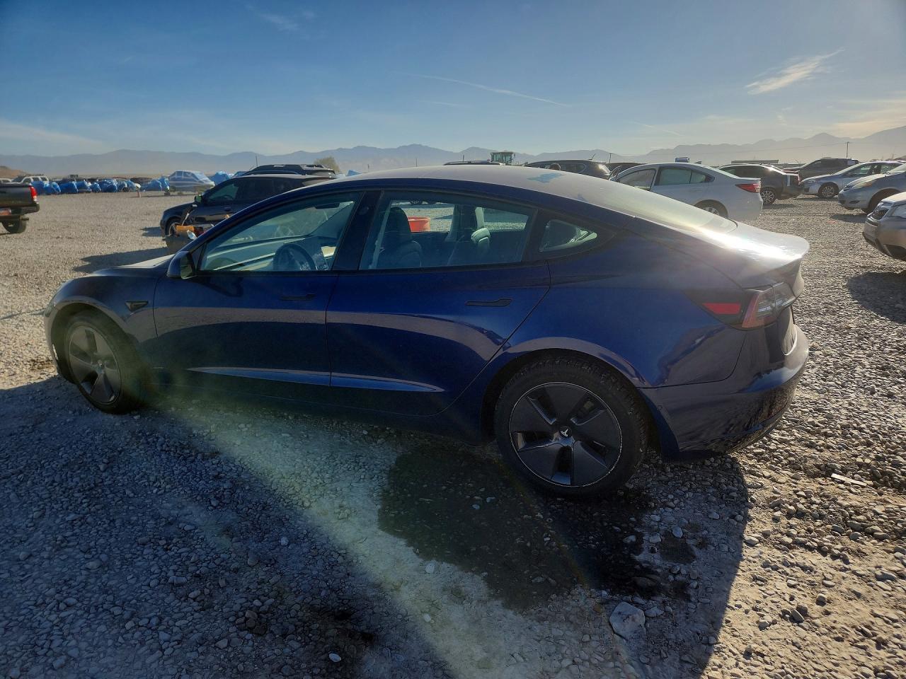 2022 Tesla Model 3 - Image 2