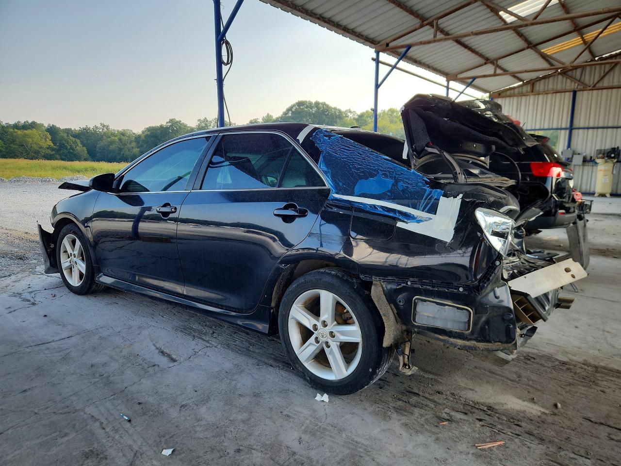 2012 Toyota Camry Se - Image 2