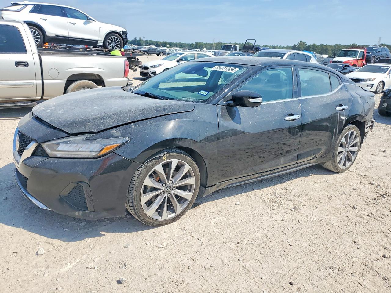 2022 Nissan Maxima Platinum