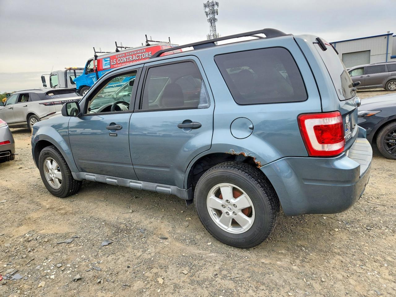 2012 Ford Escape Xlt - Image 2