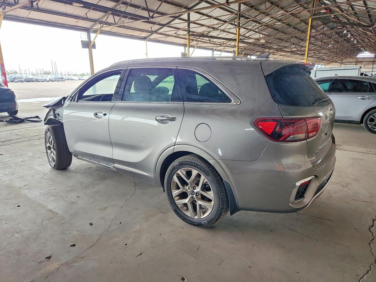 2019 Kia Sorento Sx Limited V6 - Image 2