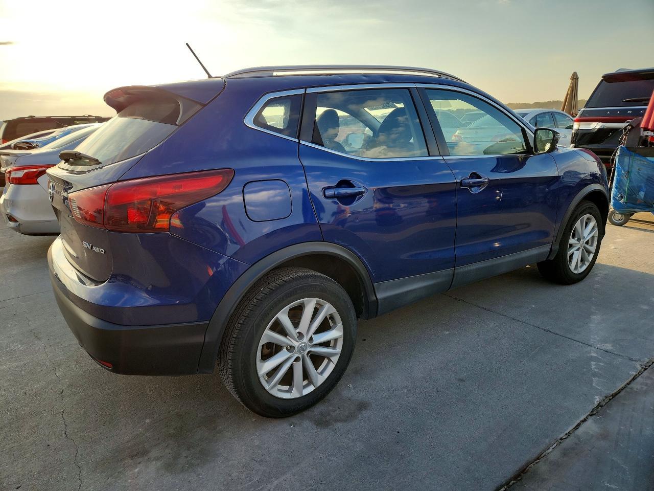 2017 Nissan Rogue Sport Sv - Фото 3