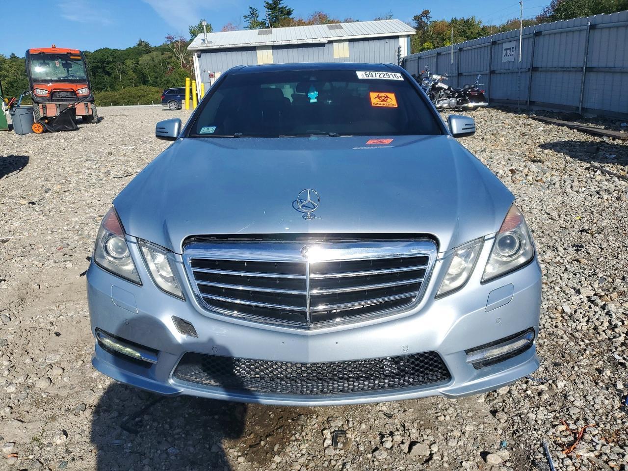2013 Mercedes-Benz E 550 4Matic - Image 5