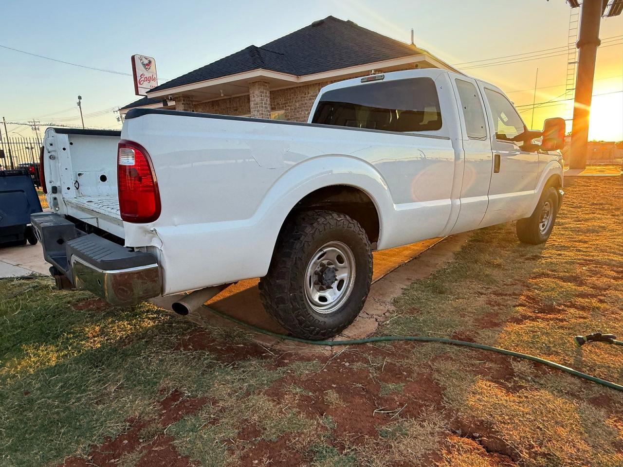 2015 Ford F350 Super Duty - Фото 4