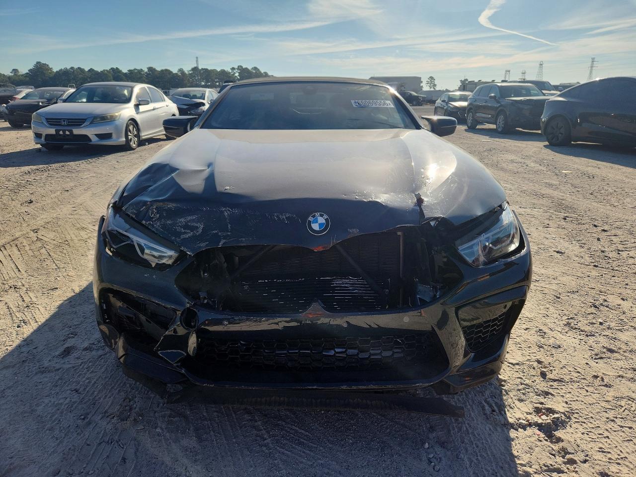 2024 BMW M8 - Фото 5