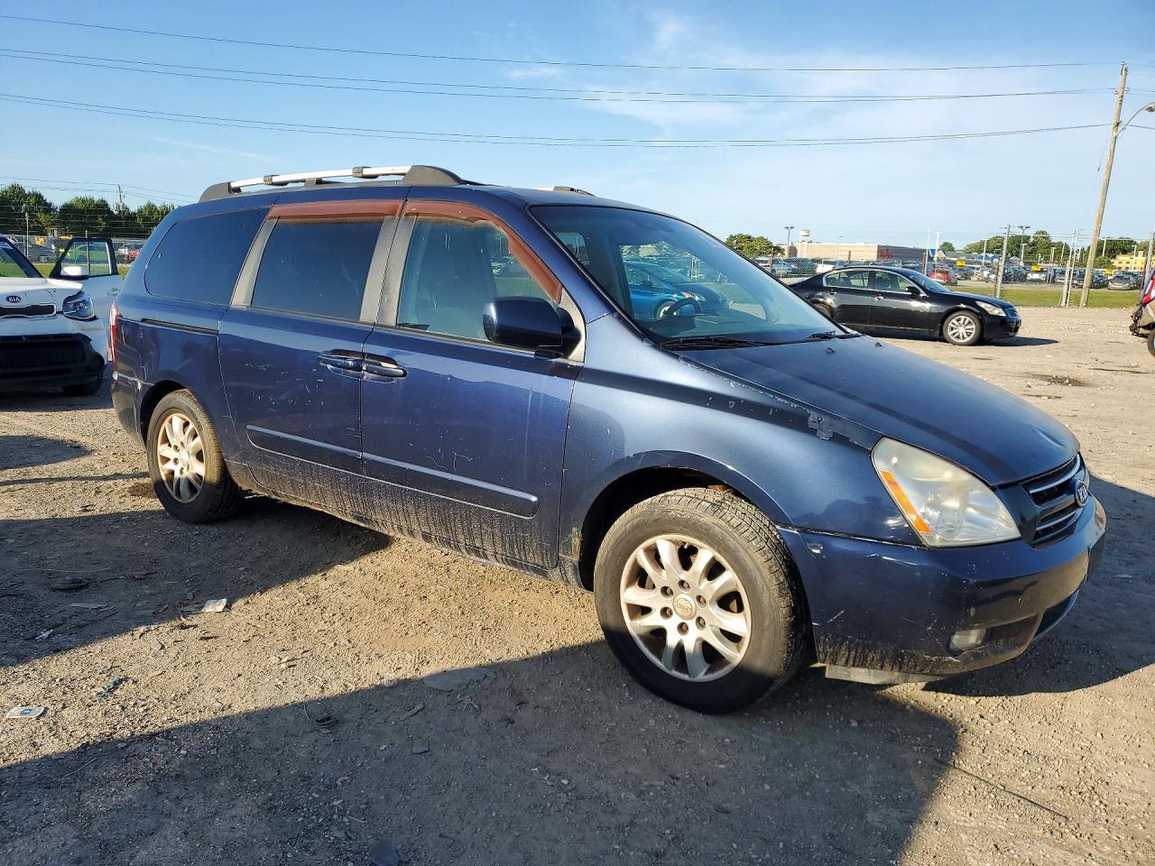 2006 Kia Sedona Lx - Image 4