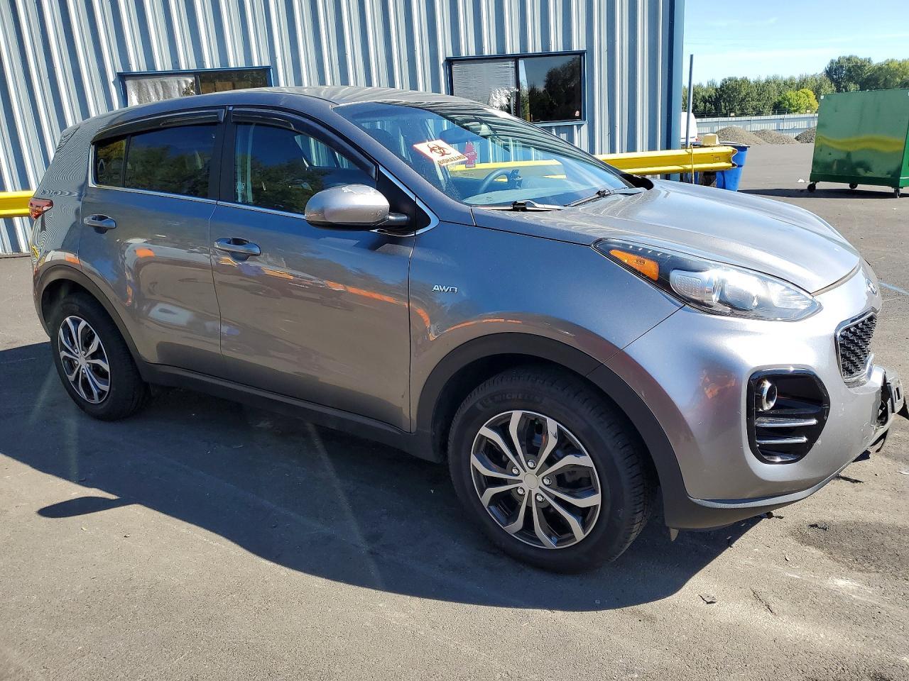 2017 Kia Sportage Lx - Image 4