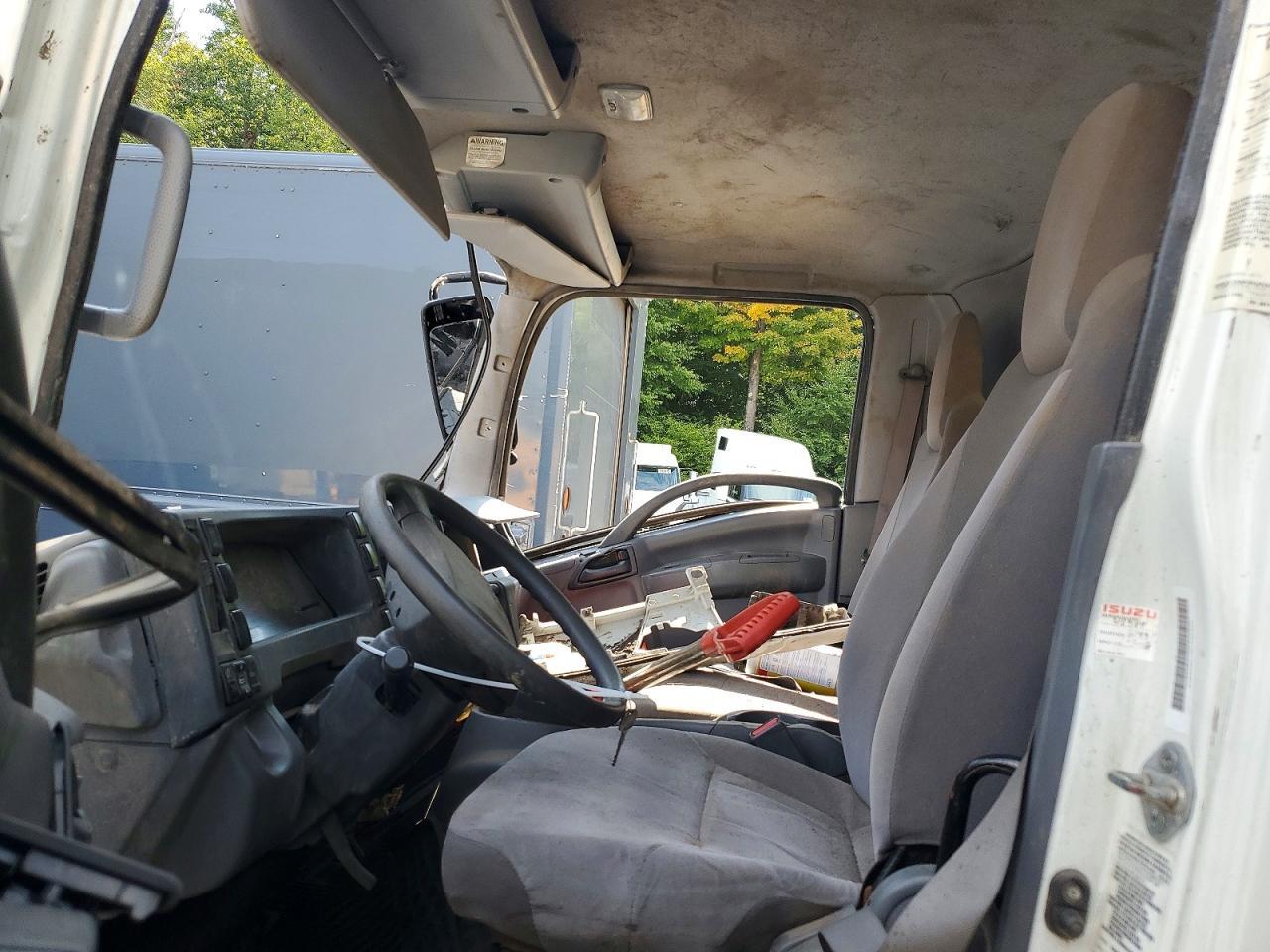 2018 Isuzu Npr Hd - Refrigerated Box Truck - Image 7