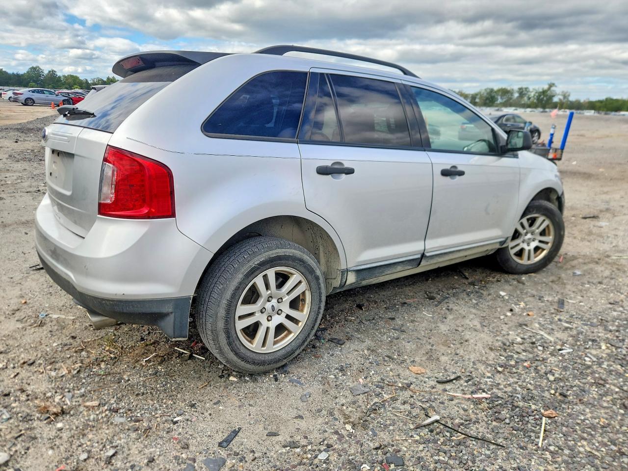 2011 Ford Edge Se - Фото 3