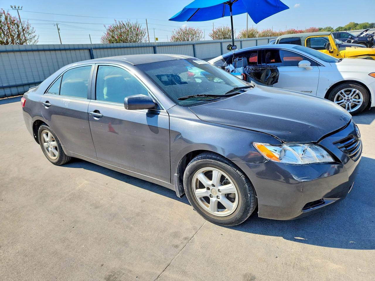 2007 Toyota Camry Le - Image 4