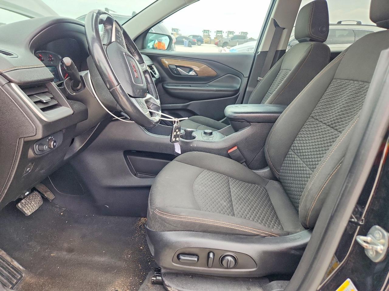2019 GMC Terrain - Image 7