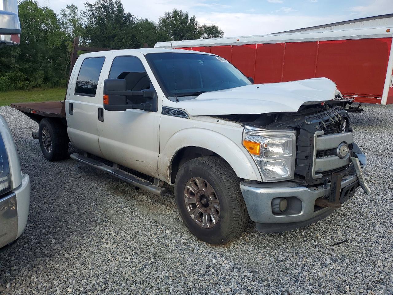 2013 Ford F250 Super Duty - Image 4