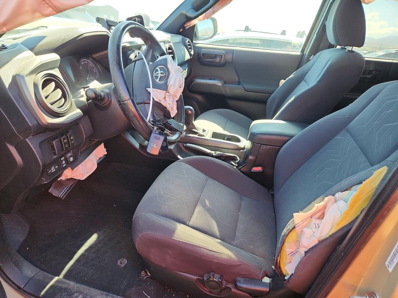 2017 Toyota Tacoma Trd Off-Road - Image 7