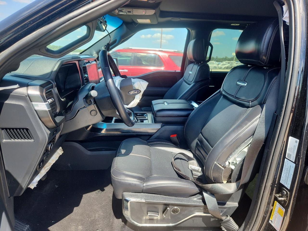 2026 Ford F150 Platinum - Image 7