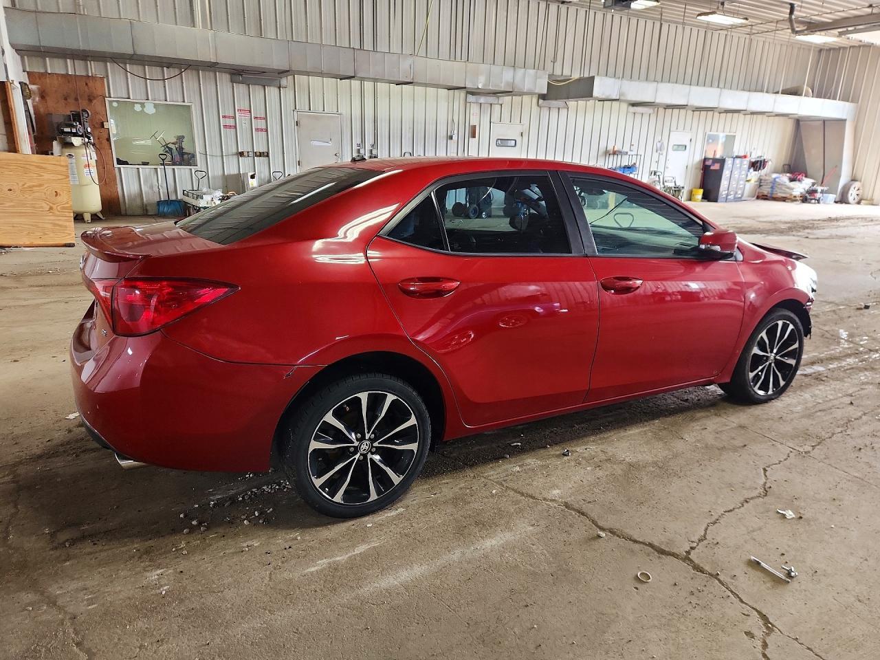 2019 Toyota Corolla Se - Фото 3