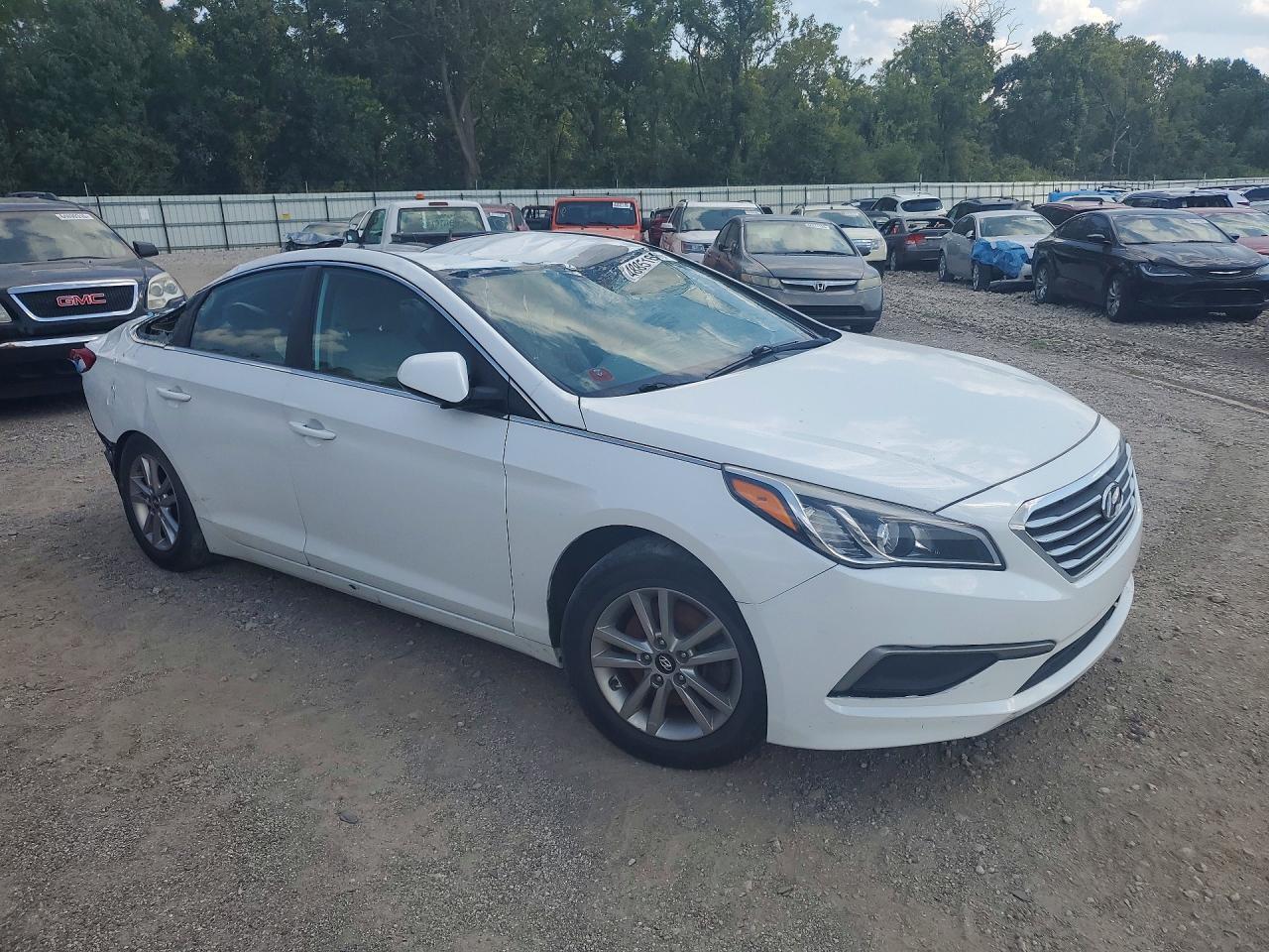 2016 Hyundai Sonata Se - Image 4