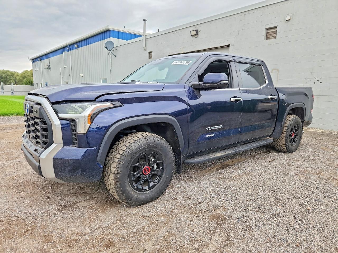 2022 Toyota Tundra Crewmax Limited