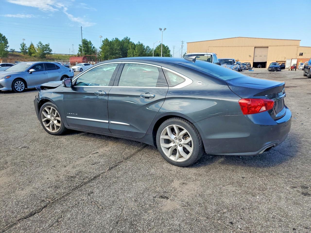 2019 Chevrolet Impala Premier - Фото 2