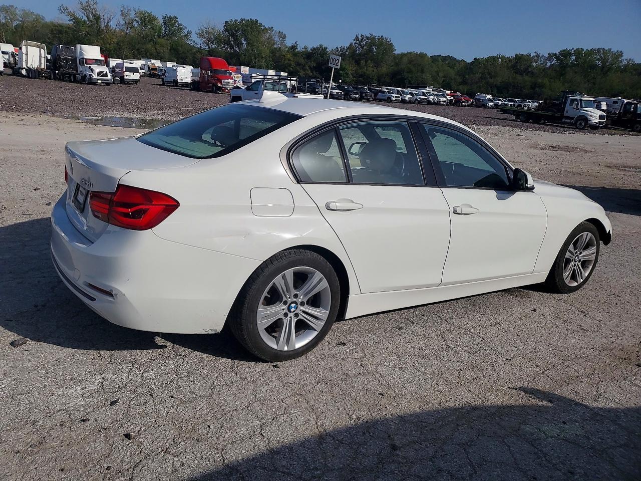2016 BMW 328 I Sulev - Фото 3