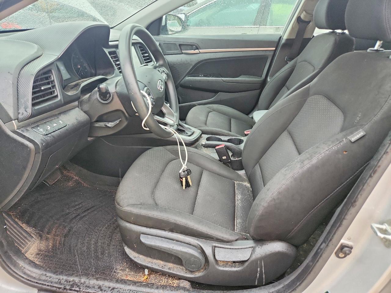 2019 Hyundai Elantra Se - Фото 7