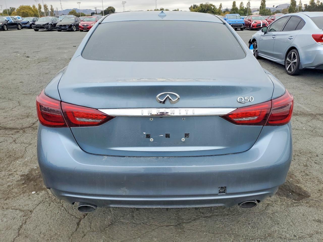 2019 Infiniti Q50 3.0T Luxe - Фото 6