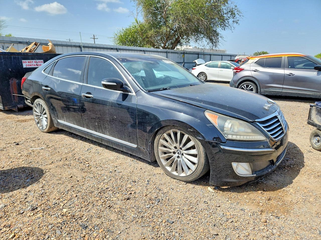 2013 Hyundai Equus Signature - Image 4