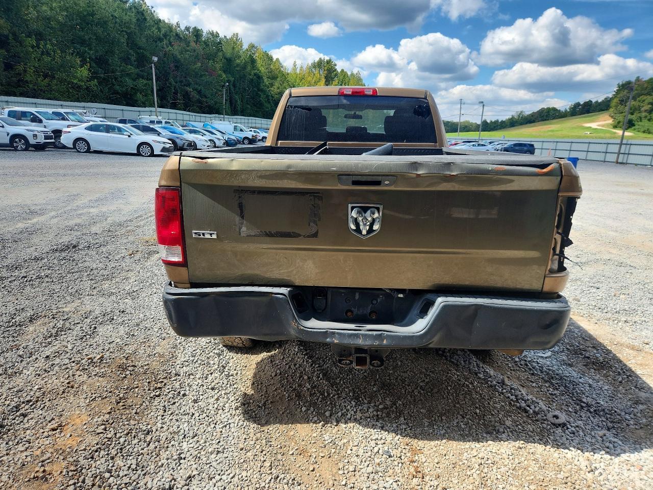 2012 Dodge Ram 2500 St - Image 6