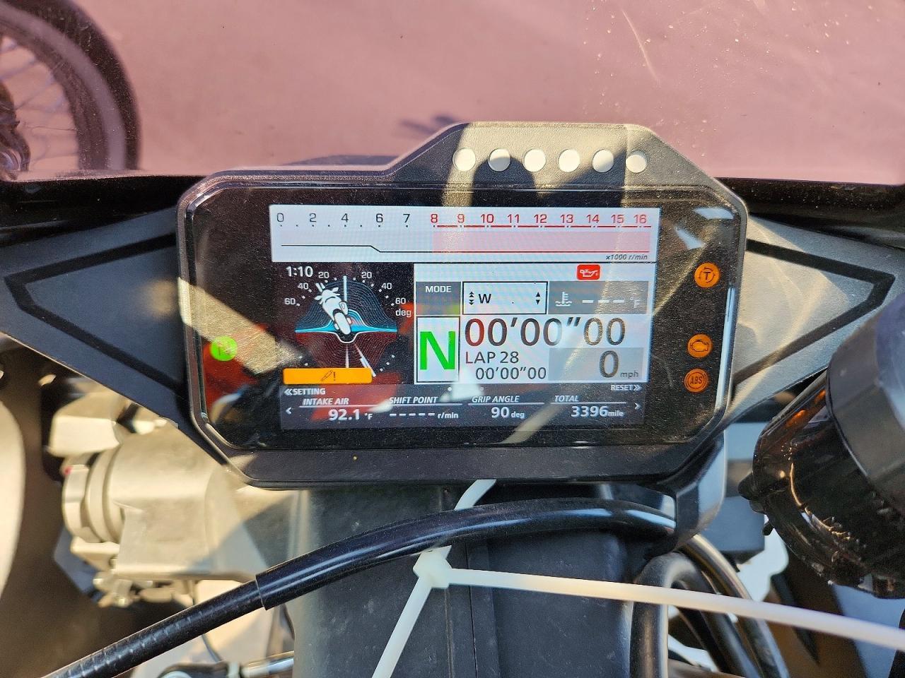2025 Honda Cbr1000 - Фото 7