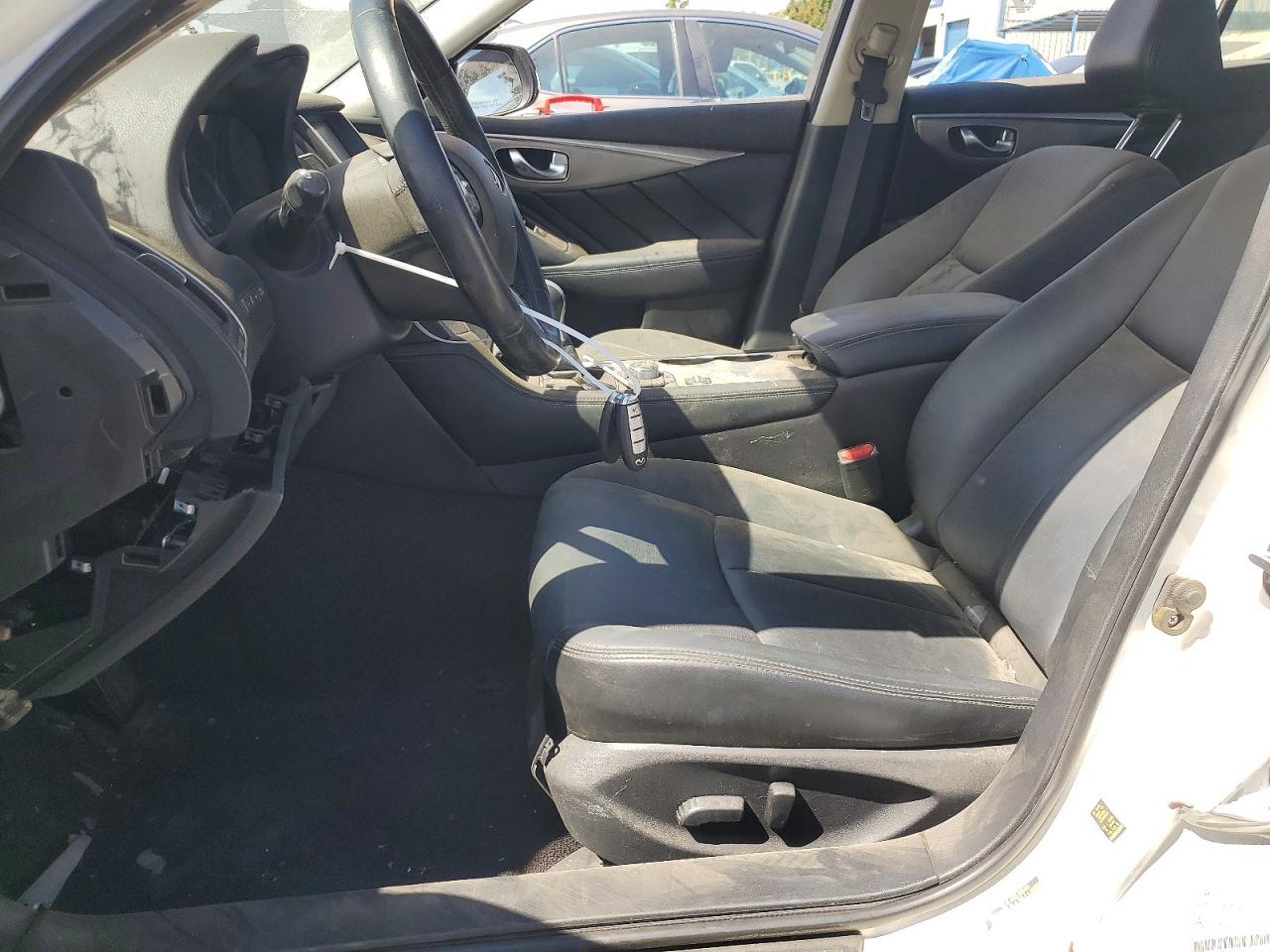 2017 Infiniti Q50 3.0T Premium - Image 7