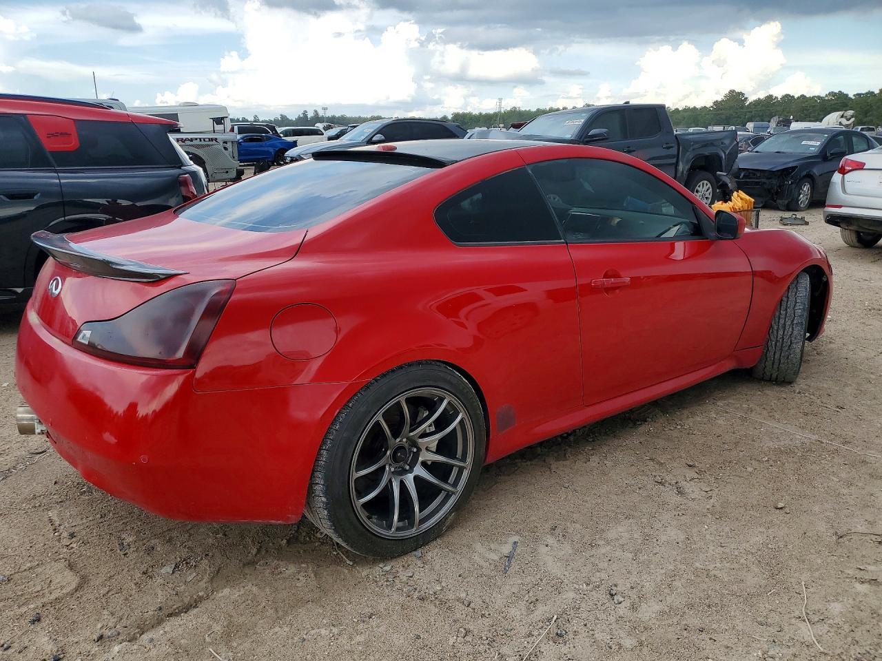 2012 Infiniti G37 Base - Image 3