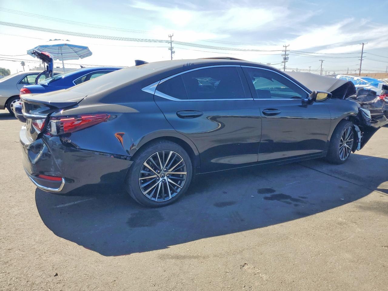 2023 Lexus Es 300H Base - Фото 3
