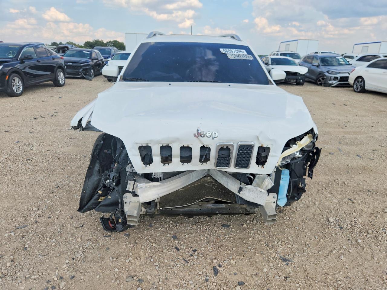 2019 Jeep Cherokee Latitude - Фото 5