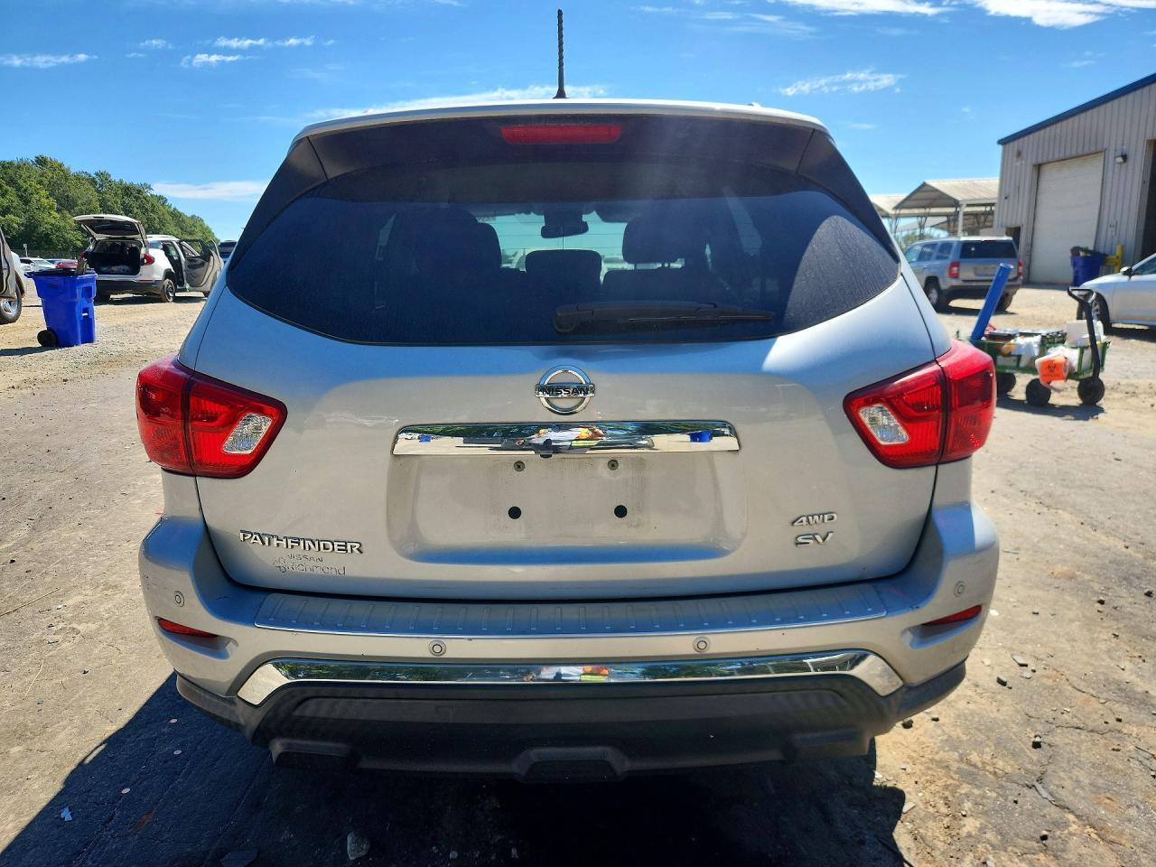 2017 Nissan Pathfinder Sv - Фото 6
