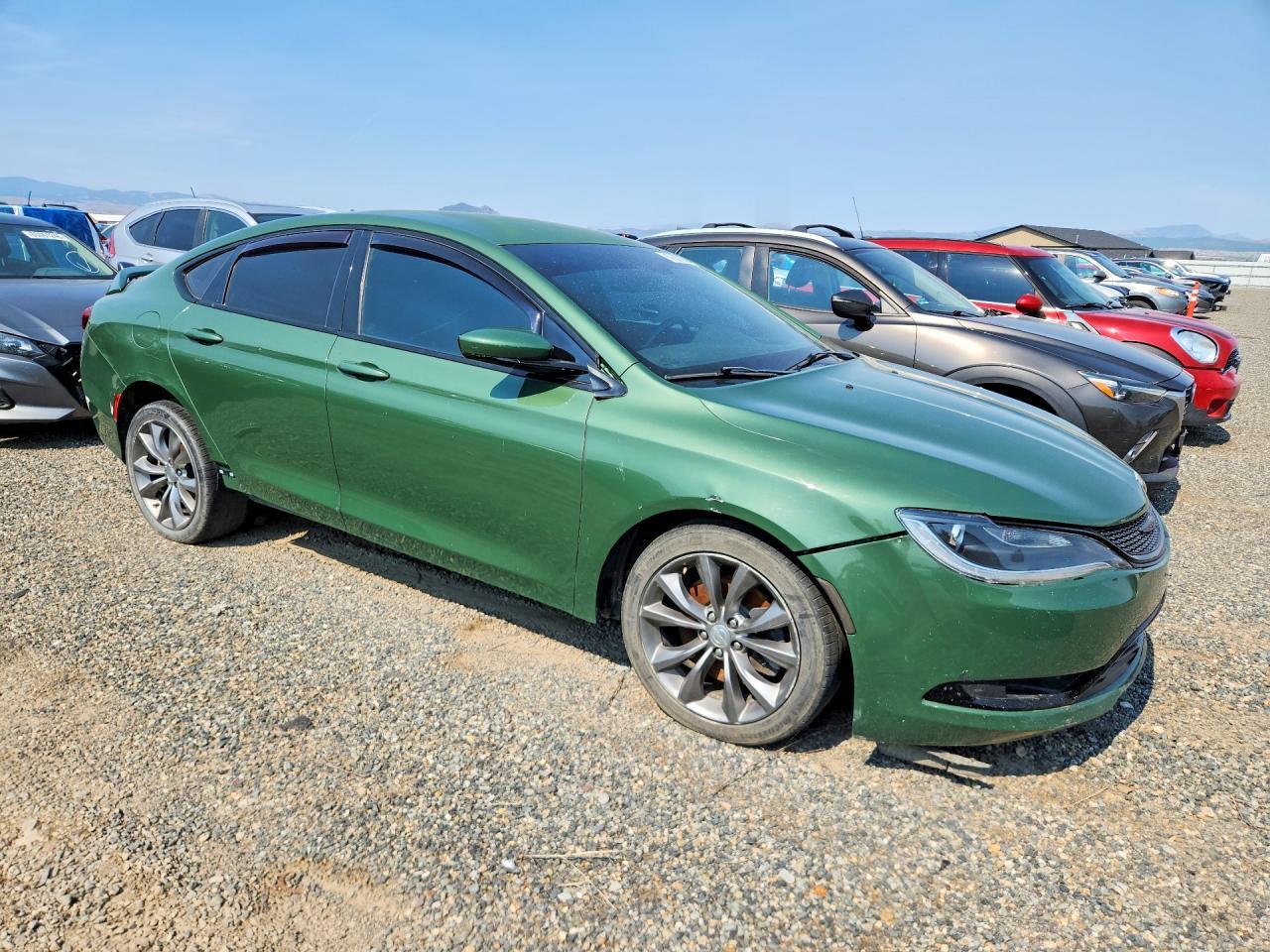 2015 Chrysler 200 S - Image 4