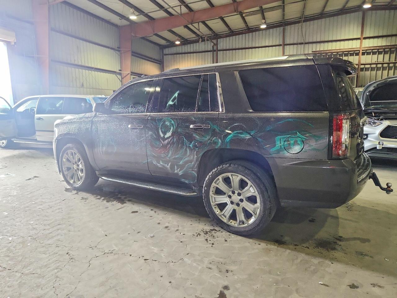 2016 GMC Yukon Denali - Image 2