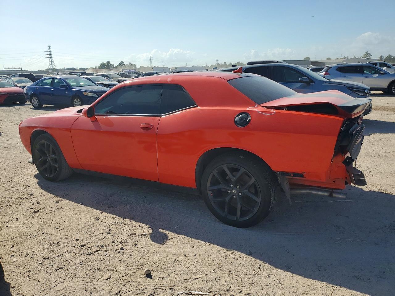 2022 Dodge Challenger Sxt - Image 2