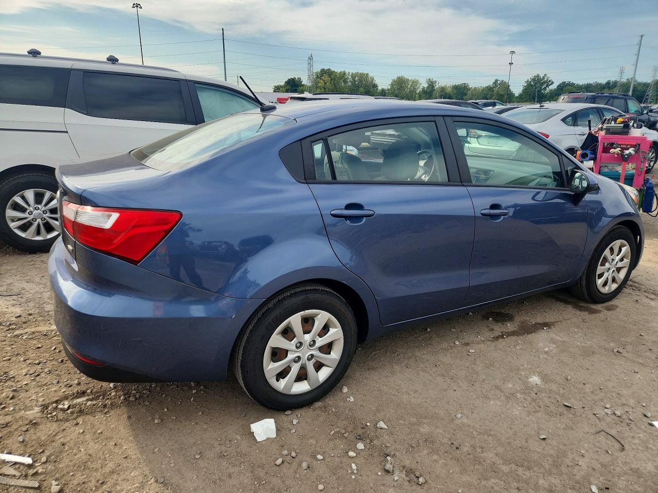 2016 Kia Rio Lx - Фото 3