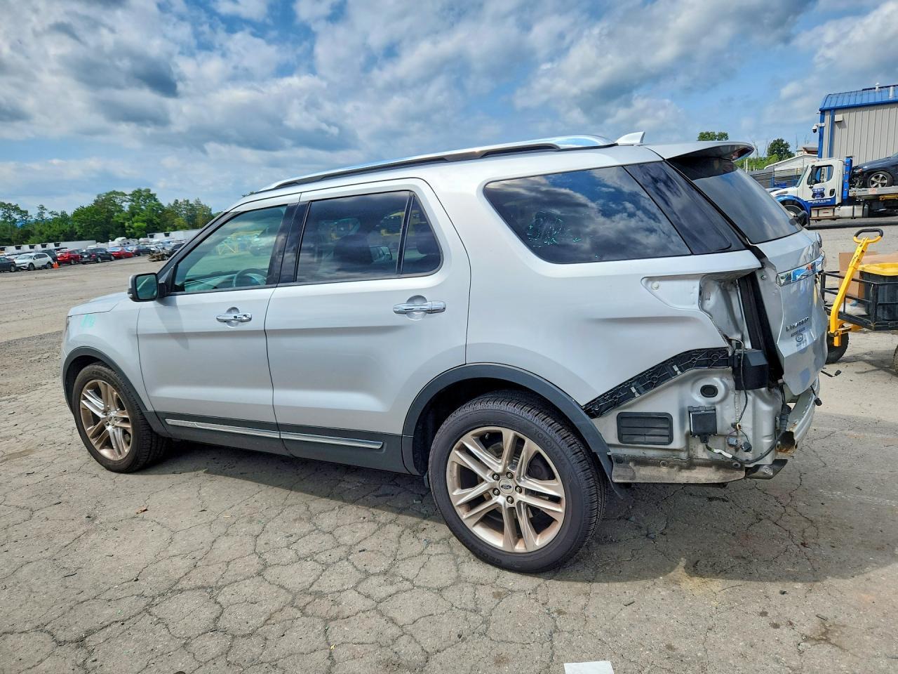2017 Ford Explorer Limited - Фото 2