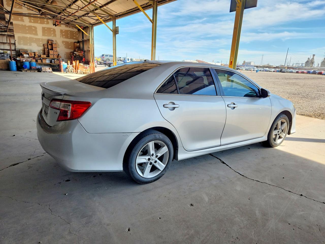 2012 Toyota Camry Se - Image 3