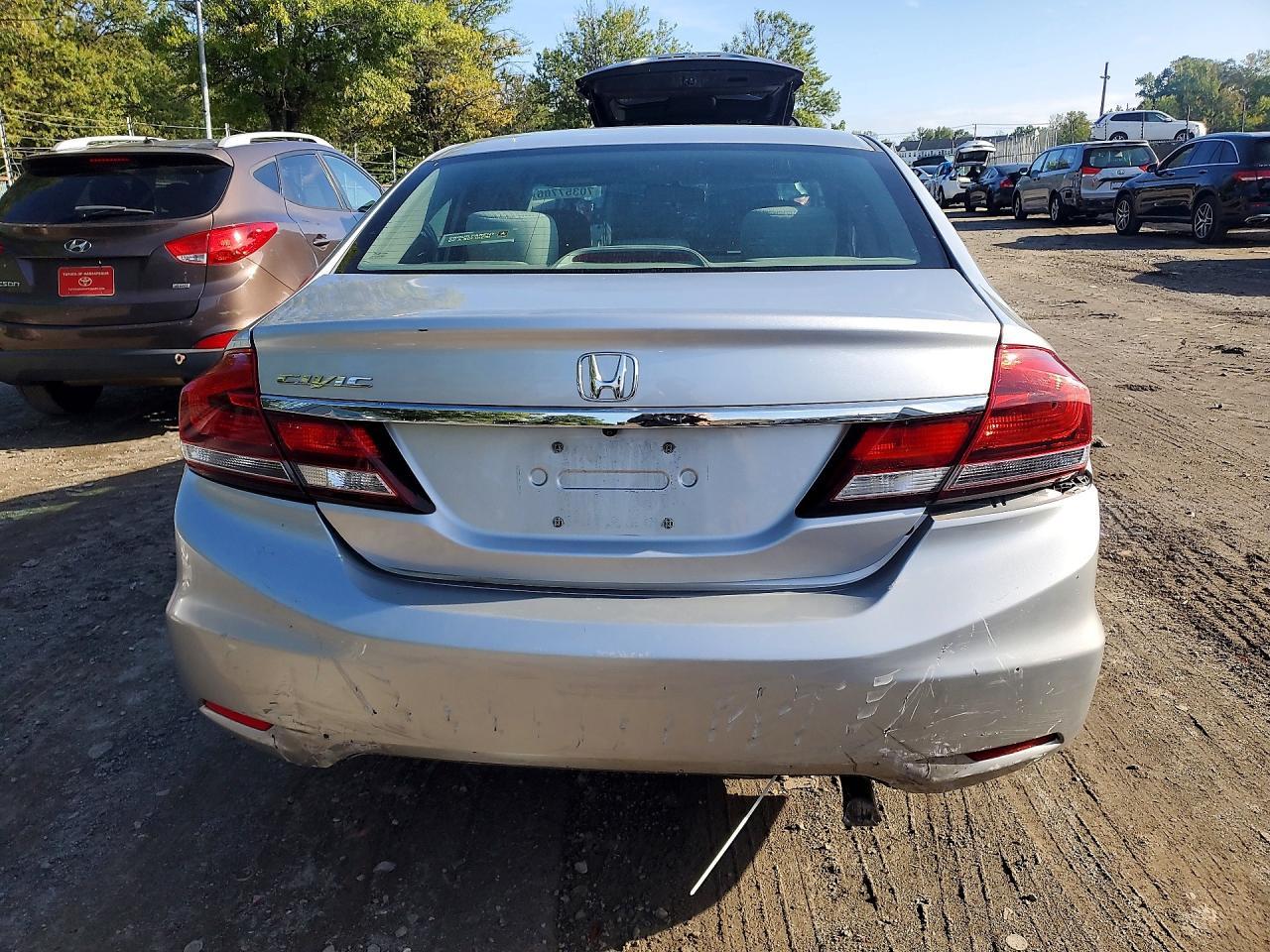 2015 Honda Civic Lx - Фото 6