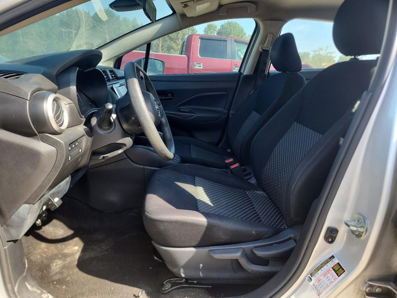 2023 Nissan Versa S - Image 7