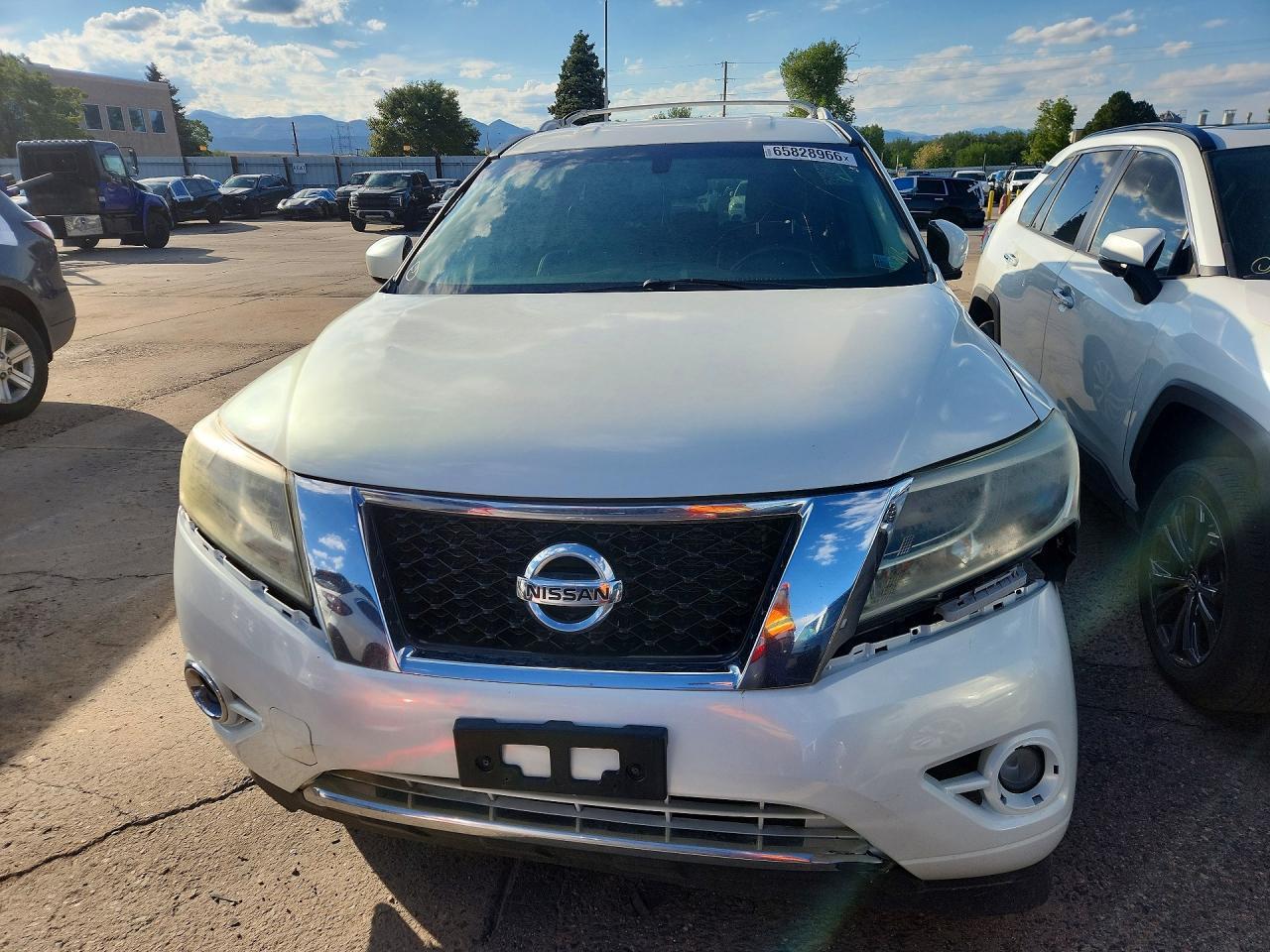 2014 Nissan Pathfinder Sl - Image 5