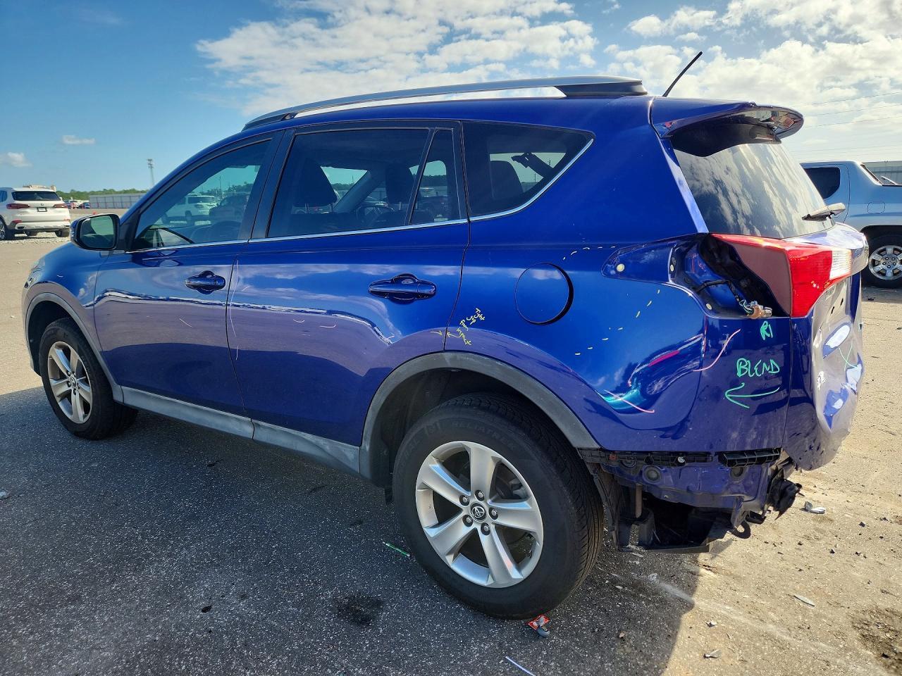 2015 Toyota Rav4 Xle - Фото 2