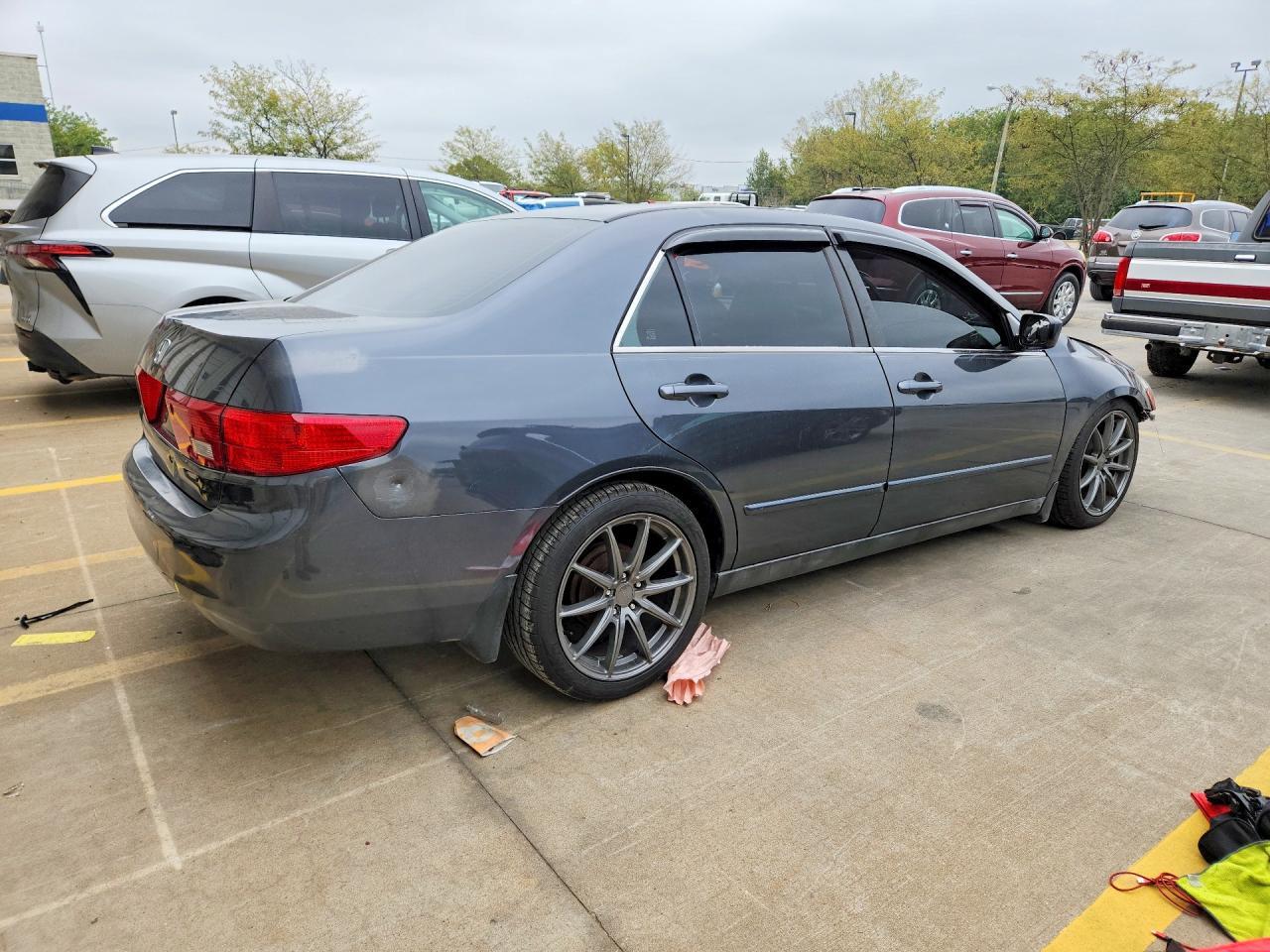 2005 Honda Accord Lx - Image 3